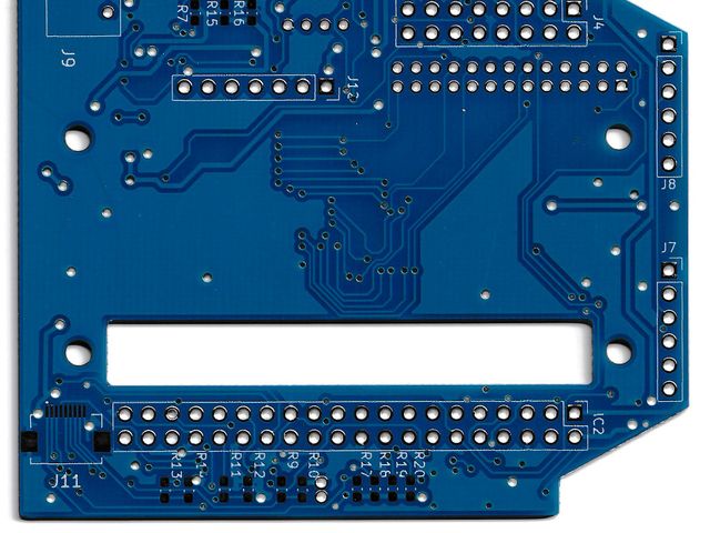 専用基板を開発中