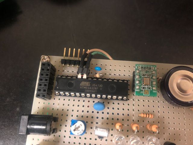 ピンを曲げて表から配線