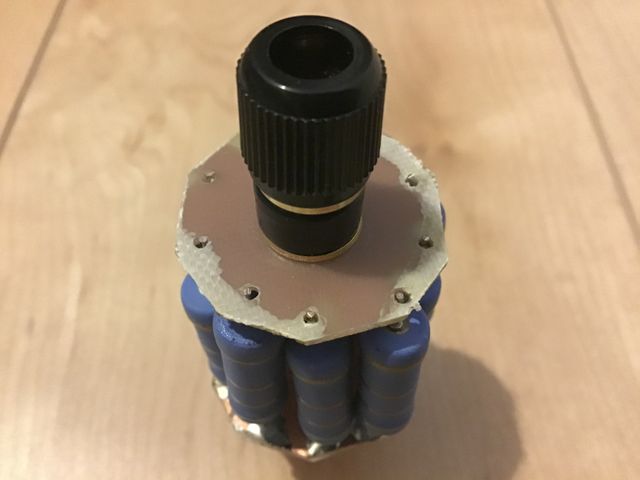 キャプションを入力できます