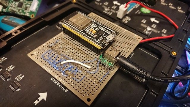 キャプションを入力できます