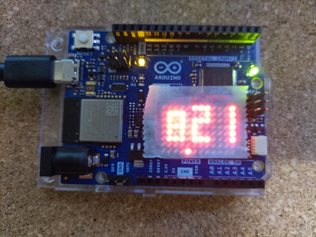 午後(PM) 表示は下寄り