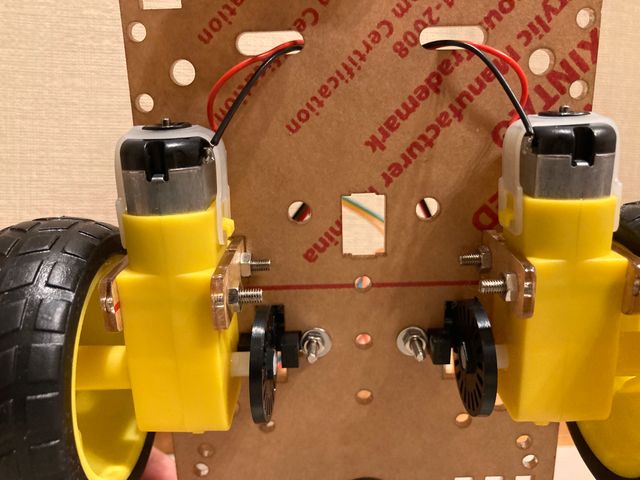 モーター（AOUT2, BOUT2）の配線