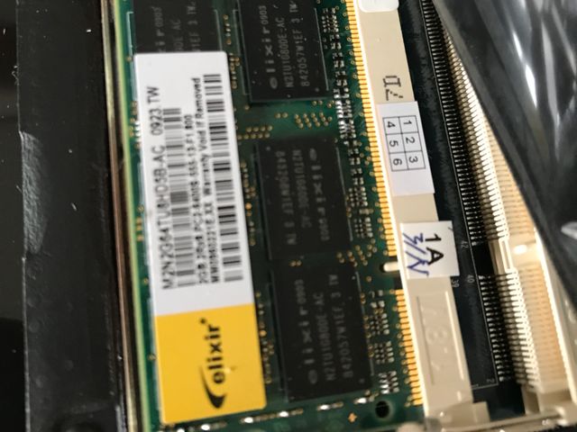 キャプションを入力できます