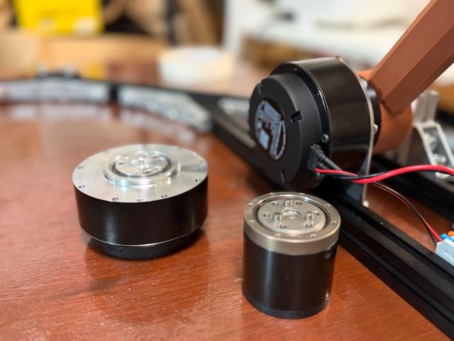 ROBSTRIDEモーター