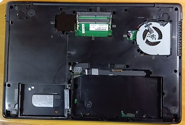 キャプションを入力できます