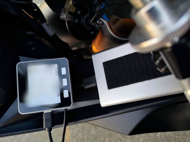 キャプションを入力できます