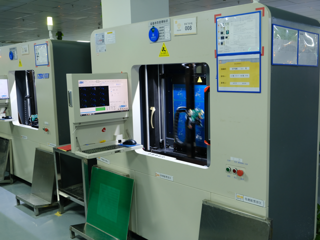 キャプションを入力できます