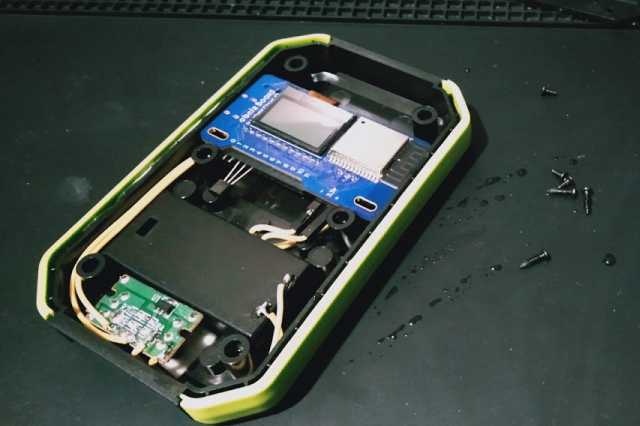 キャプションを入力できます