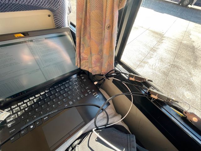 バス内での動作確認