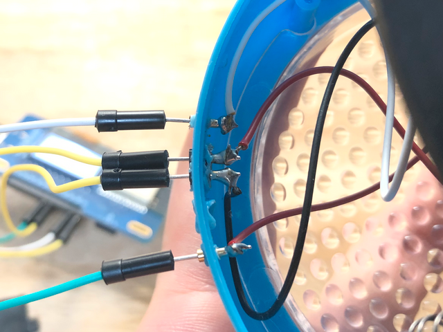 キャプションを入力できます