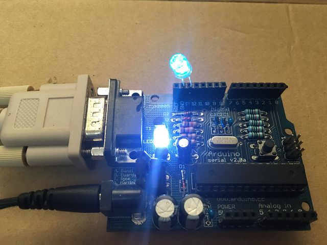 みんなは電源LEDに高輝度白色LEDは使わないようにしようね