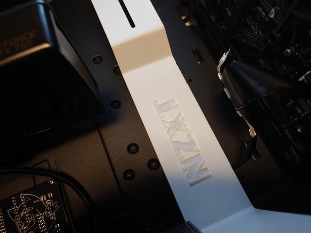 キャプションを入力できます