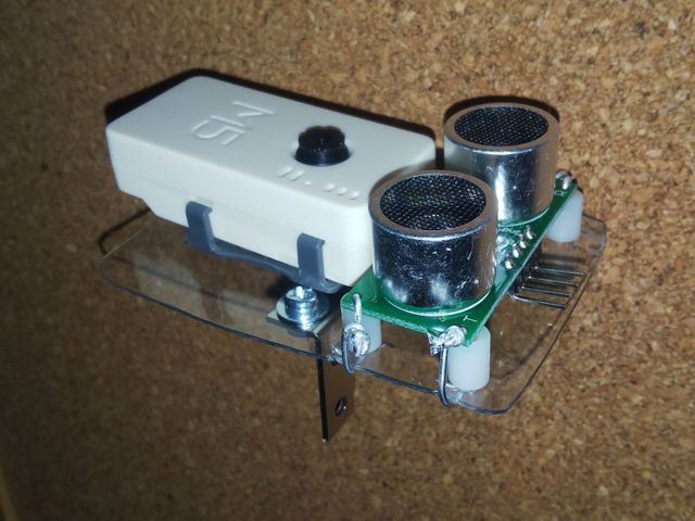 M5 カメラと距離センサを取り付け