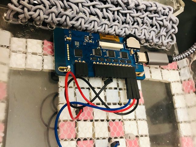 キャプションを入力できます