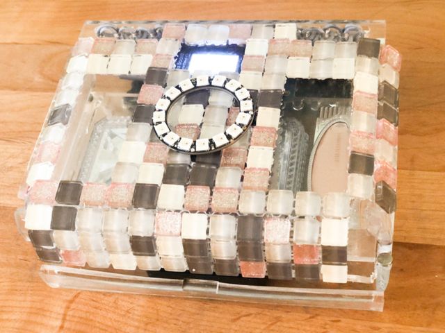 キャプションを入力できます