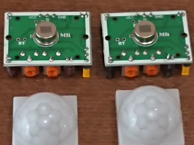 キャップを外す