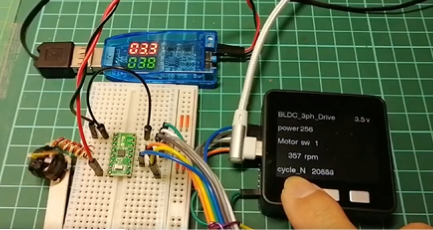 キャプションを入力できます