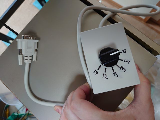 試験用マスコン